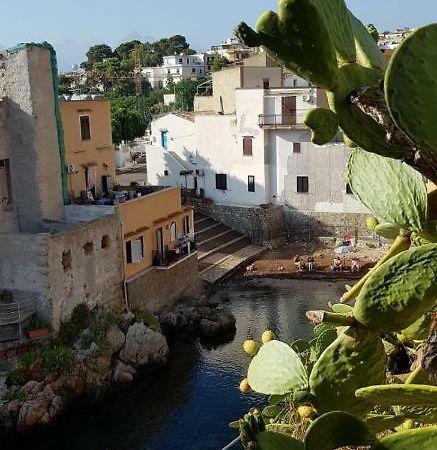 Bed and Breakfast La Caletta Santa Flavia Zewnętrze zdjęcie