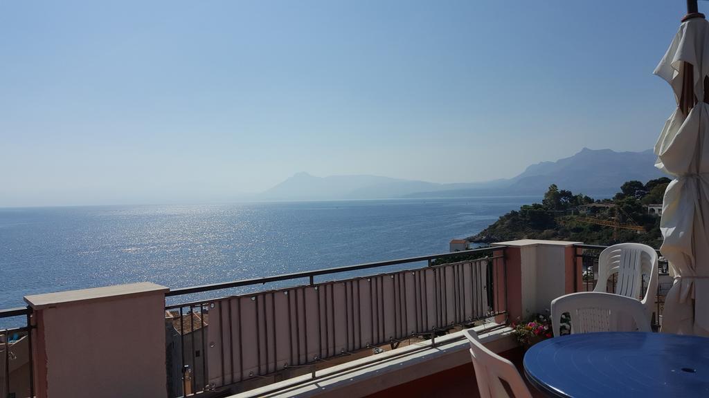Bed and Breakfast La Caletta Santa Flavia Zewnętrze zdjęcie